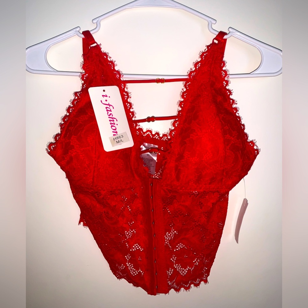 Red lace crop top